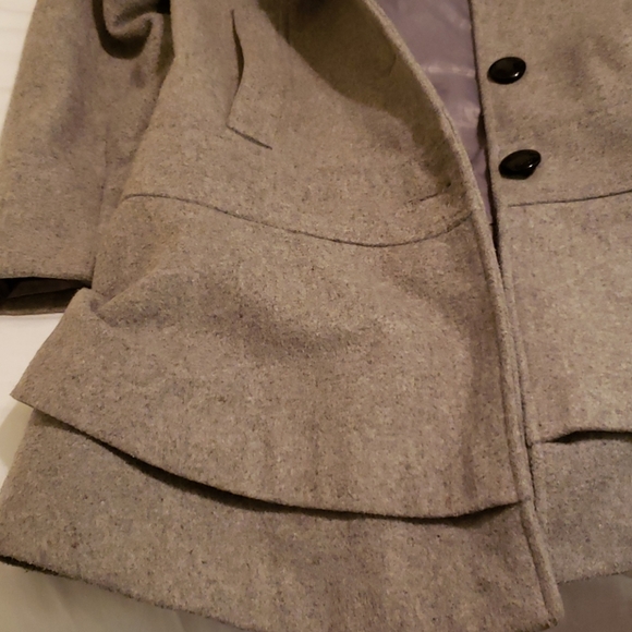 Women's Guess Coat - Picture 5 of 8